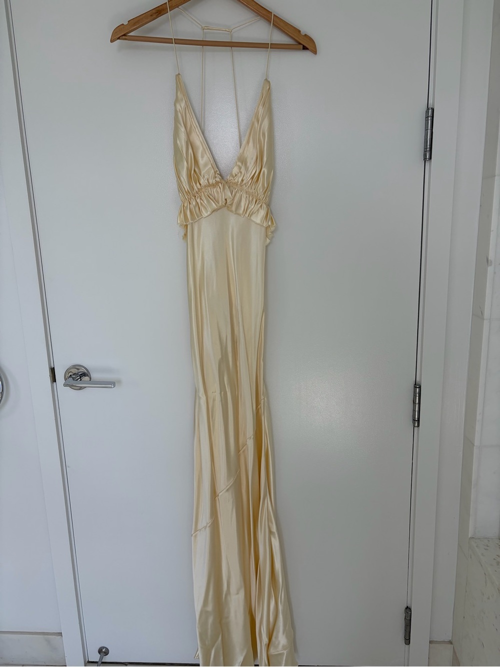 NWT Khaite Nirva Dress in Champagne - Picture 3 of 5